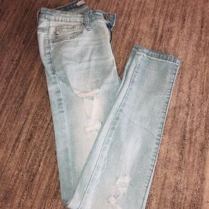 Kancan Light Wash High Rise Skinnies